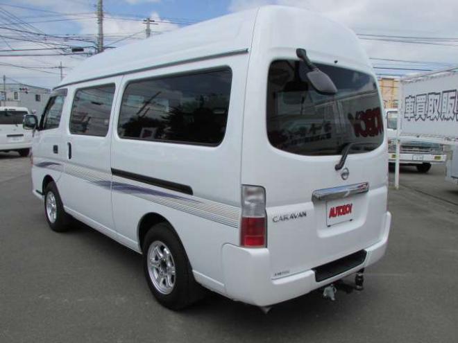 キャラバン3.0 GX スーパーロングボディ ハイルーフ ディーゼルターボ 4WD　ヒッチメンバー/3段ステップ/ベバストヒーター/ルーフベンチレーション/パートタイム4WD/リヤヒーター&クーラー/キーレス/パワーウィンドウ 3000