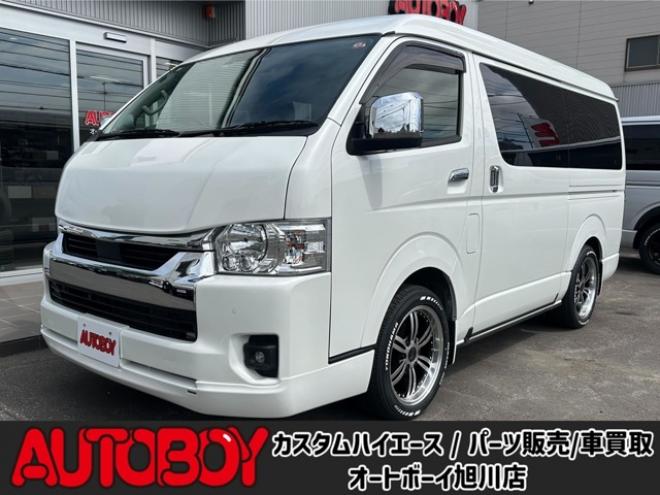 ハイエース2.7 GL ロング ファインテックツアラー 4WD　プッシュスタート　両側パワースライドドア　オートハイビーム ETC2.0 パノラマミックビュー ディスプレイオーディオ バックカメラ　Bluetooth　フルセグTV リアヒーター&クーラーコントローラー ルーフスピーカー 2700