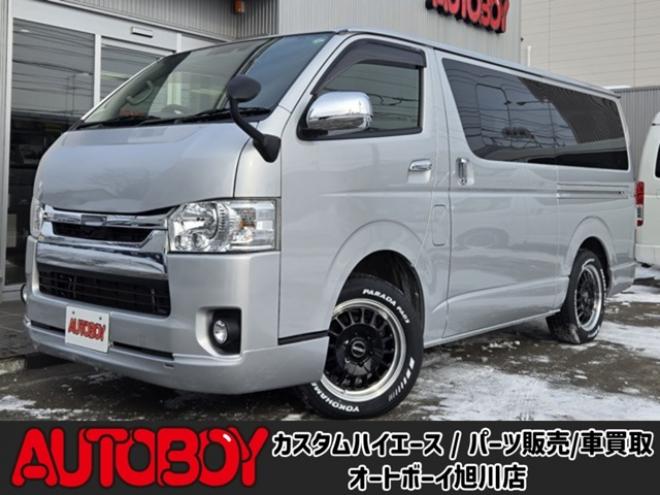 ハイエースバン2.8 スーパーGL ロング ディーゼルターボ 4WD　リアクーラー&ヒーター　プッシュスタート　スマートキー　　ベッドキッド LEDヘッドライト横滑り防止　衝突被害軽減　車線逸脱　トヨタ純正ナビ　フルセグTV　Bluetooth　Bカメラトヨタ純正リアモニター　ETC 2800