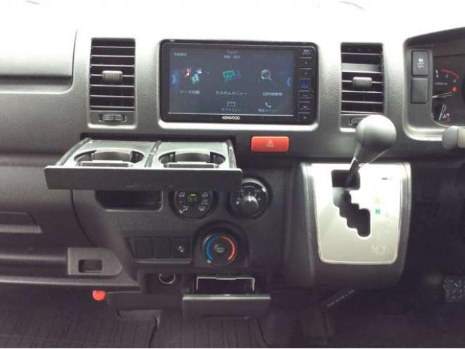 ハイエースバン2.8 DX ロング GLパッケージ ディーゼルターボ 4WD　キーレス　両側スライドドア　415SAFARI丸目キッド　衝突被害軽減システム　車線逸脱防止　横滑り防止装置　パワーヒート　オートマチックハイビーム　バックカメラ　メモリナビ　フルセグTV　　電動格納ミラー 2800
