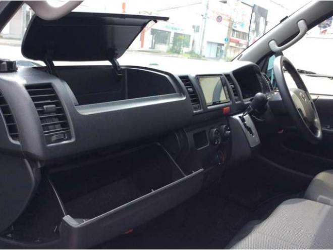 ハイエースバン2.8 DX ロング GLパッケージ ディーゼルターボ 4WD　キーレス　両側スライドドア　415SAFARI丸目キッド　衝突被害軽減システム　車線逸脱防止　横滑り防止装置　パワーヒート　オートマチックハイビーム　バックカメラ　メモリナビ　フルセグTV　　電動格納ミラー 2800