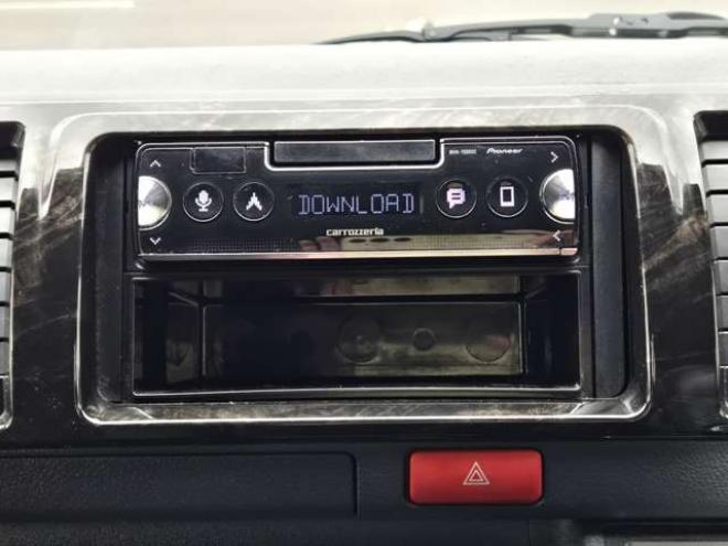 ハイエースバン2.8 スーパーGL ダークプライムII ロングボディ ディーゼルターボ 4WD　ESSEX FスポイラーVer3&サイドライナー&リアライナー　ESSEX　フロアマッド　ENCD17インチAW　ヨコハマPARADA17インチ　ハーフレザーシート　プッシュスタート　スマートキー　リアヒーター 2800
