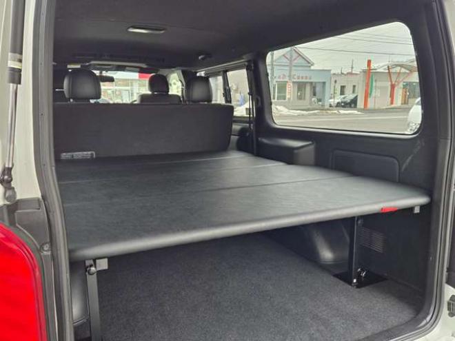 ハイエースバン2.8 スーパーGL ダークプライムII ロングボディ ディーゼルターボ 4WD　ESSEX FスポイラーVer3&サイドライナー&リアライナー　ESSEX　フロアマッド　ENCD17インチAW　ヨコハマPARADA17インチ　ハーフレザーシート　プッシュスタート　スマートキー　リアヒーター 2800