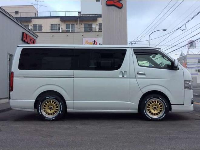ハイエースバン2.8 スーパーGL ダークプライムII ロングボディ ディーゼルターボ 4WD　ESSEX FスポイラーVer3&サイドライナー&リアライナー　ESSEX　フロアマッド　ENCD17インチAW　ヨコハマPARADA17インチ　ハーフレザーシート　プッシュスタート　スマートキー　リアヒーター 2800