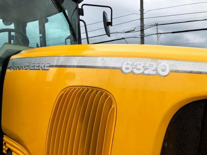 トラクタージョンデア　中古　6320 premium　