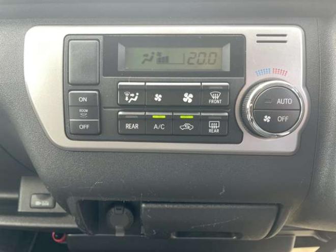 ハイエースコミューター 2.7 GL 4WD　4WD　14人乗り　リヤヒーター　リヤエアコン 2700