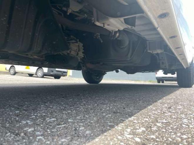 ハイエースコミューター 2.7 GL 4WD　4WD　14人乗り　リヤヒーター　リヤエアコン 2700