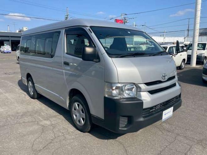 ハイエース2.7 DX ロング ミドルルーフ 4WD　4WD　左側パワースライド　バックカメラ　リアヒーター 2700