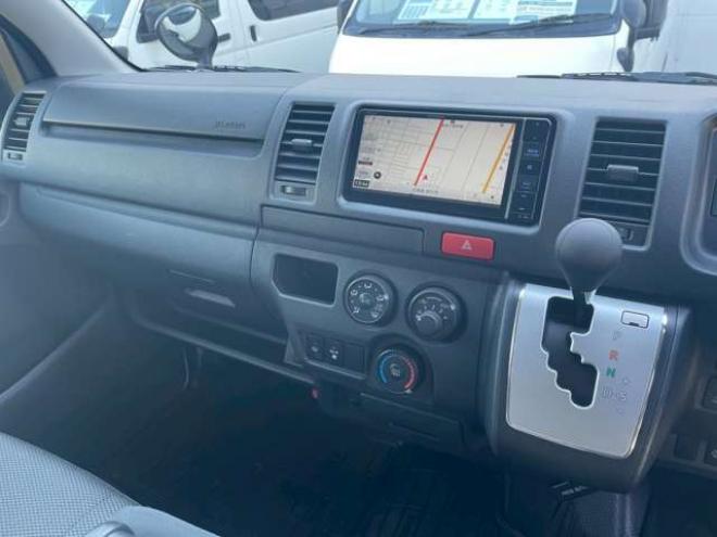 ハイエースバン2.8 DX ロング ディーゼルターボ 4WD　 2800