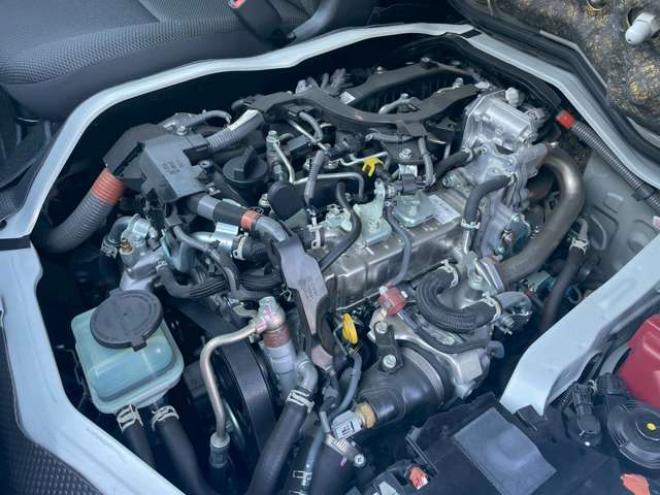 ハイエースバン2.8 DX ロング ディーゼルターボ 4WD　 2800