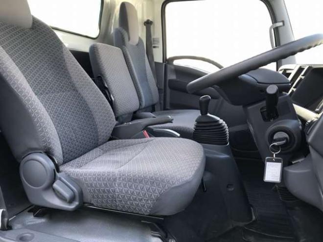 エルフ平ボディ　TKG-NPS85AR　 4WD 2990