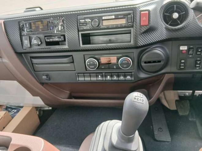 レンジャー冷凍バン　2KG-FD2ABG 東プレ　 2WD 5120