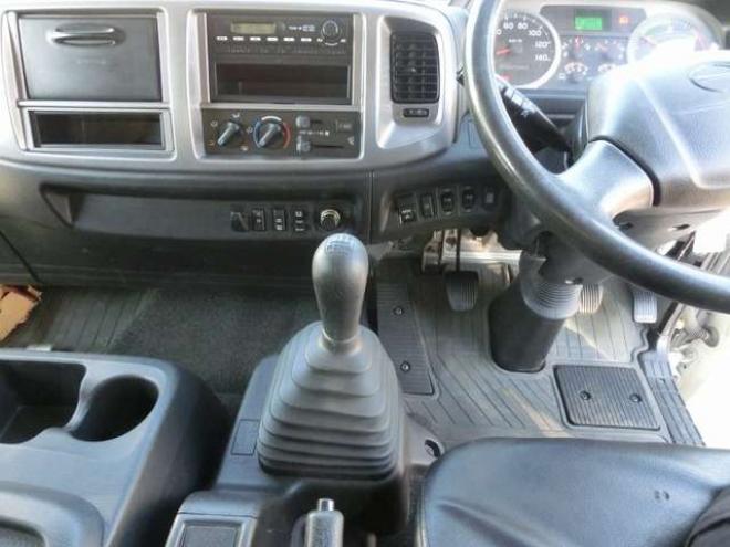 レンジャー平ボディ　SDG-FX7JJAA　 4WD 6400