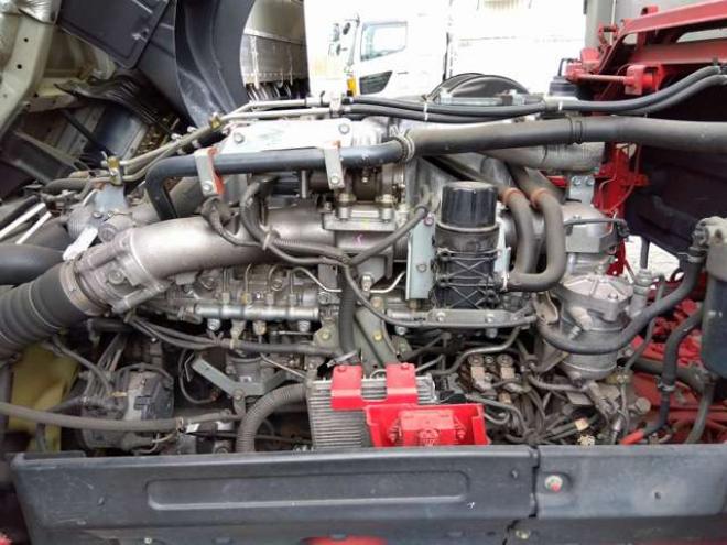 ギガ冷凍ウイング　QKG-CYJ77B 日本フルハーフ　 2WD 9830