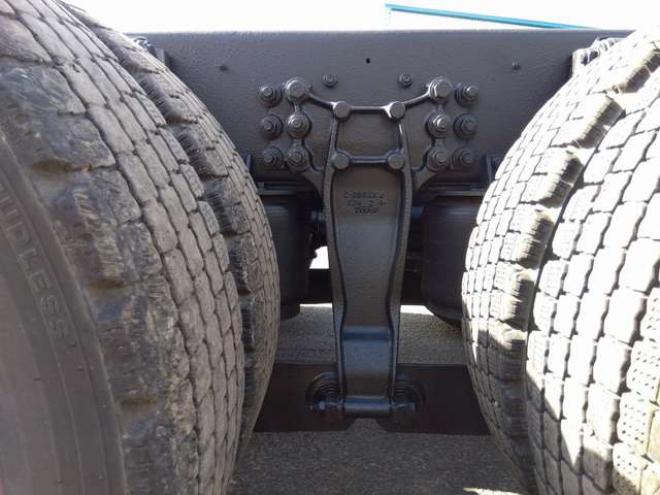 ギガキャブ付シャーシ　2PG-CYY77C　 2WD 9830