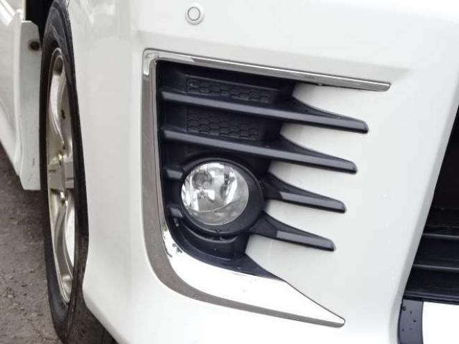 ヴォクシー2.0 ZS 4WD　本州車　保証/走行距離無制限　サンルーフ　4WD　ツインムーンルーフ　両側パワースライドドア　純正9型ナビ　　バックカメラ　Bluetooth接続　前後ドライブレコーダー　コーナーセンサー　ETC　LEDヘッドライト 2000
