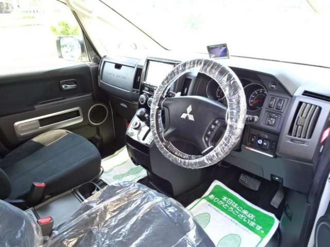 デリカD：5 2.2 D パワーパッケージ ディーゼルターボ 4WD　本州車　保証1年/走行距離無制限　4WD　2.2ディーゼルターボ　両側パワースライドドア　パワーバックドア　8型ナビ　地デジ　バックカメラ　フロント・サイドカメラ　フリップダウンモニター　ETC 18インチアルミ 2300