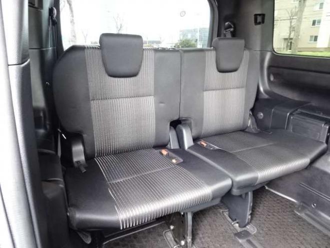ヴォクシー2.0 ZS 煌 4WD　本州車　保証1年/走行距離無制限　4WD　後期　トヨタセーフティセンス　両側パワースライドドア　純正ナビ　地デジ　バックカメラ　エンジンスターター　LEDヘッドライト　ドライブレコーダー　AUTOHIビーム 2000