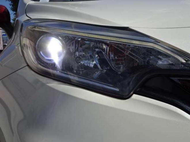 ノート1.2 e-POWER NISMO　本州車　ハイブリットシステム保証2年付　ワンオーナー　社外ナビ　Bluetooth接続　 エマージェンシーブレーキサポート　車線逸脱警報　NISMO純正アルミ　純正LEDヘッドライト　プッシュスタート　冬タイヤ付 2WD 1200