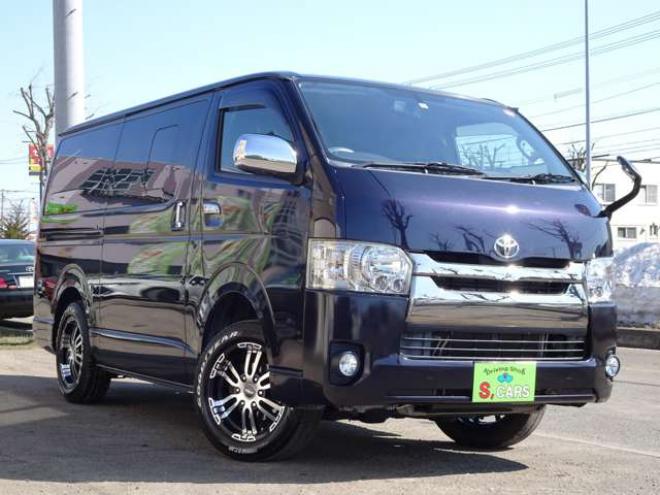 ハイエースバン3.0 スーパーGL ダークプライム ロングボディ ディーゼルターボ 4WD　本州車　即日納可　新品タイミングベルト/ウォーターポンプ交換込3.0ディーゼルターボ　ダークプライム　DELF&NASCARホワイトレタータイヤ　バックカメラ　オプションLSD　LEDヘッドライト 木目ハンドル 3000