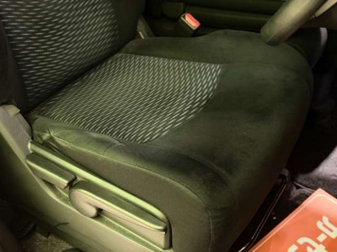 セレナ2.0 20X 4WD　防錆塗装4WDエンスタBカメETC積込タイヤ 2000