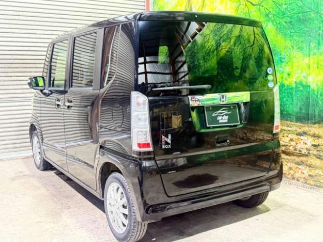 N-BOXG Lパッケージ 4WD　防錆塗装4WDTVナビBカメETC 660