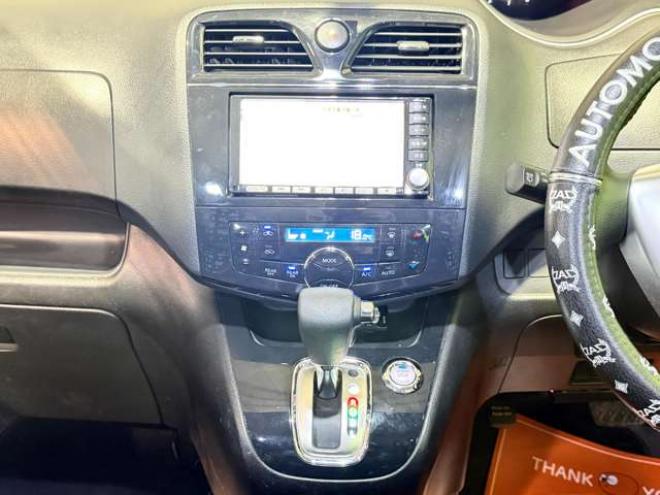 セレナ2.0 ハイウェイスター Jパッケージ 4WD　防錆塗装4WDTVナビBカメ後席モニタETC 2000