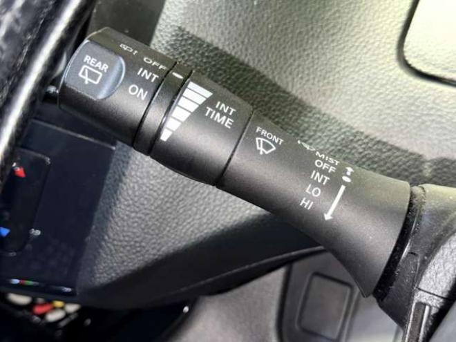 セレナ2.0 ハイウェイスター Jパッケージ 4WD　防錆塗装4WDTVナビBカメ後席モニタETC 2000