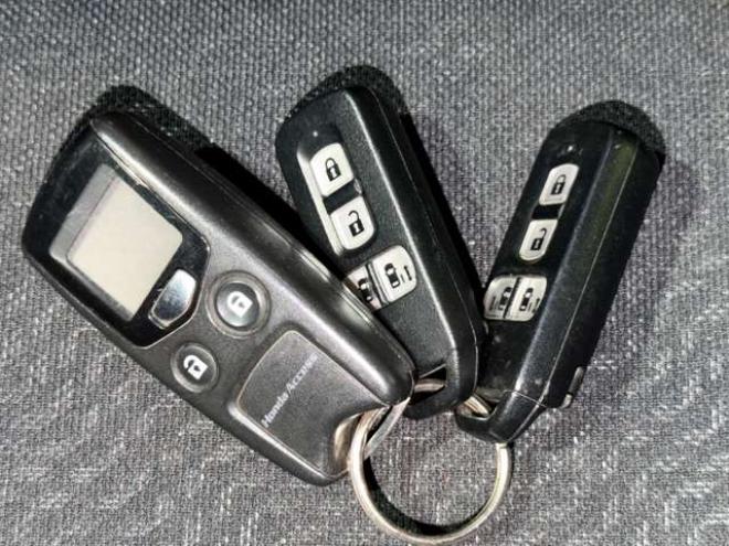 N-BOXカスタムG ターボSSパッケージ 4WD　防錆塗装4WDTVナビBカメエンスタ 660