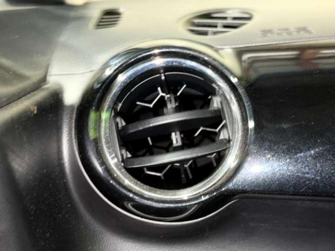 N-BOXカスタムG ターボSSパッケージ 4WD　防錆塗装4WDTVナビBカメエンスタ 660
