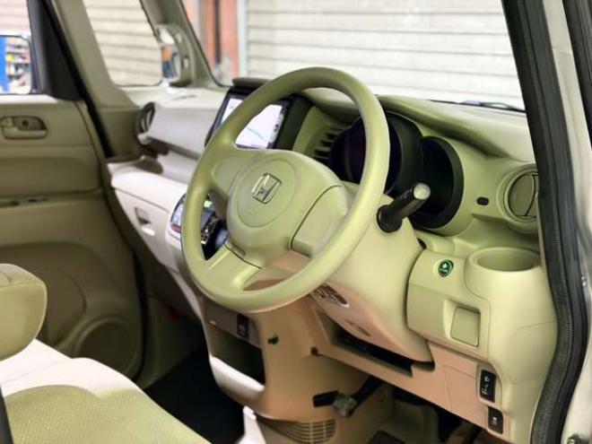 N-BOX+G 4WD　防錆塗装4WDナビBカメETC 660
