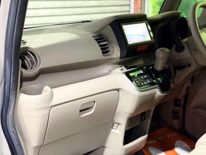 N-BOX+G 4WD　防錆塗装4WDナビBカメETC 660