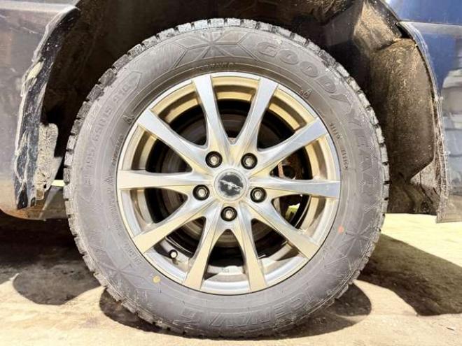 セレナ2.0 ハイウェイスター 4WD　防錆塗装4WDTVナビBカメETCドラレコ後席モニタ 2000