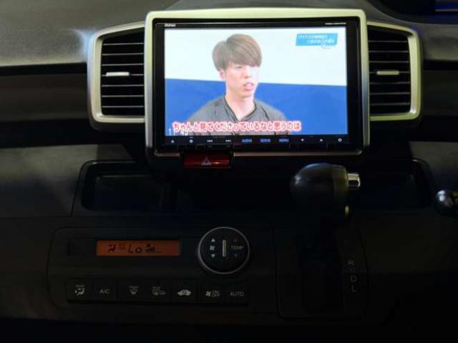 フリードスパイクハイブリッド1.5 ジャストセレクション　防錆塗装4WDTVナビBカメETC 1500