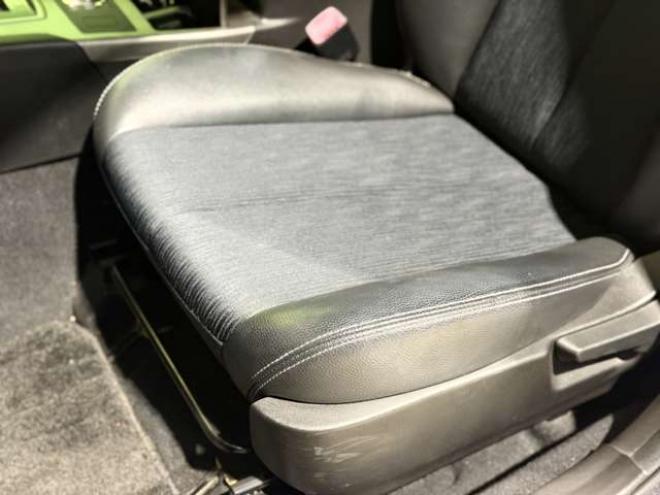 レガシィB4 2.5 GT Sパッケージ 4WD　防錆塗装4WDTVナビETC 2500