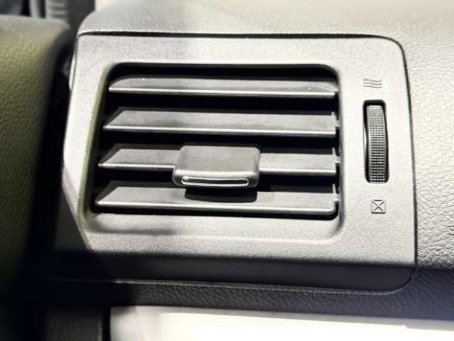 インプレッサスポーツ 1.6 i-L 4WD　防錆塗装4WDスマキーTVナビETC 1600