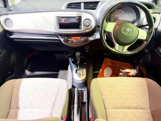 ヴィッツ1.3 U 4WD　防錆塗装4WDスマキーCDETC 1300