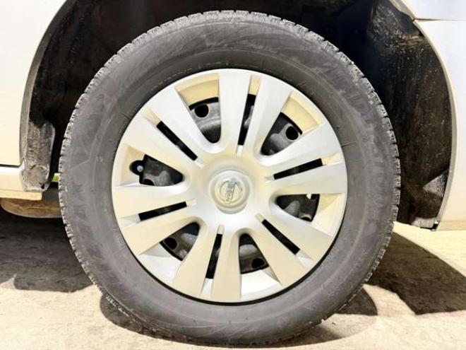 セレナ2.0 20X Vセレクション+Safety 4WD　防錆塗装4WDTVナビETCドラレコ積込タイヤ 2000