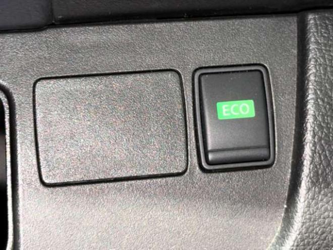 セレナ2.0 20S 4WD　防錆塗装4WDTVナビBカメエンスタETC 2000