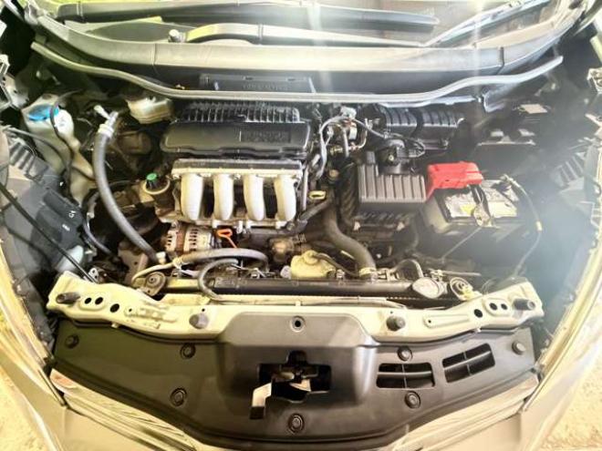 フィットシャトル1.5 15C 4WD　防錆塗装4WDTVナビBカメエンスタETC 1500