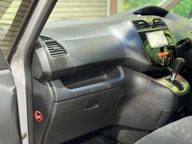 ランディ2.0 S 4WD　防錆塗装4WDTVナビETC 2000