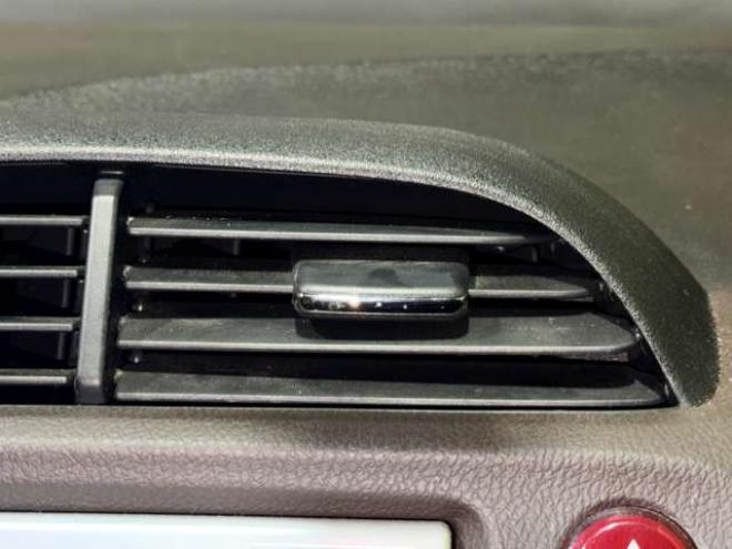 フィットシャトルハイブリッド1.3 スマートセレクション　1オナTVナビBカメETC積込タイヤ 2WD 1300
