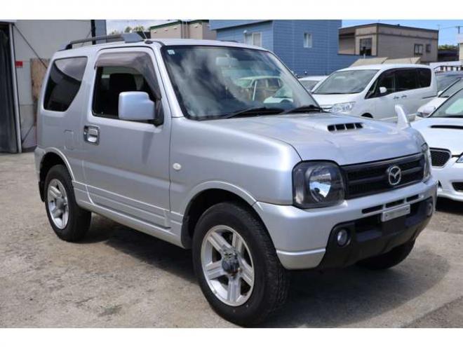 AZオフロードXC 4WD　1.3万キロ・ターボ・キーレス・タイミングチェーン式 660