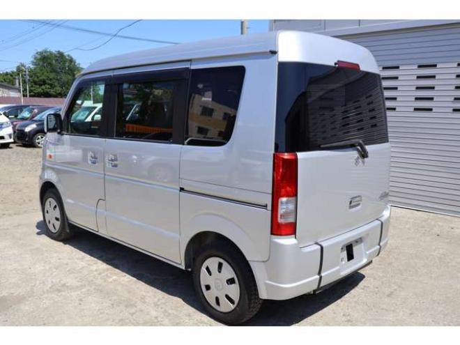 エブリイウィズ 車いす移動車 補助シート付 電動固定式 4WD　4.3万キロ・キーレス・電動ウインチ・スローパー・後部電動固定リアシート・リアヒーター 660