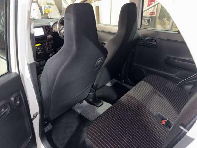 アルトターボRS オートギヤシフト 4WD　検新規(2年付)市内コ・ミ・コ・ミ 660
