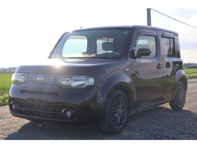 キューブ1.5 15X FOUR Mセレクション 4WD　検二年　ETC　バックカメラ　自社　ローンカノウ 1500