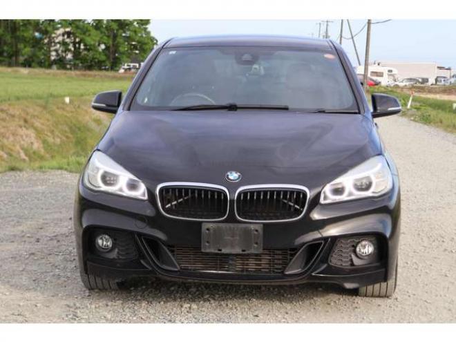 BMW2シリーズアクティブツアラー 225i xドライブ Mスポーツ 4WD　検二年　バックカメラ　シートヒーター　ETC　ナビ　自社　ローンカノウ 正規輸入車 2000