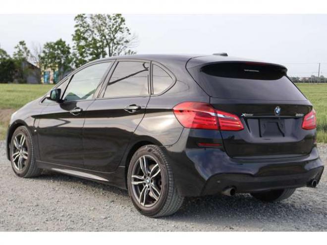 BMW2シリーズアクティブツアラー 225i xドライブ Mスポーツ 4WD　検二年　バックカメラ　シートヒーター　ETC　ナビ　自社　ローンカノウ 正規輸入車 2000