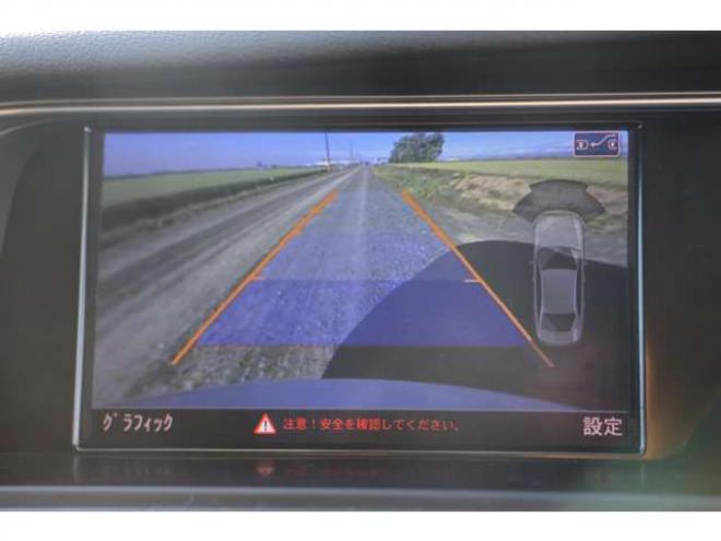 アウディA4 2.0 TFSI クワトロ 4WD　検R8/10　ナビ　TV　バックカメラ　自社　ローンカノウ 正規輸入車 2000