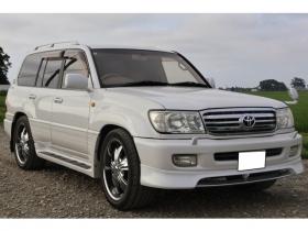 ランドクルーザー　100 4.7 VXリミテッド Gセレクション 50thアニバーサリーエディション 4WD　検R9/1　ガナドールマフラー　エンスタ　22インチホイール 4700